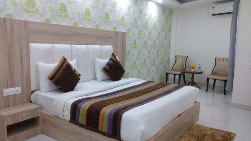 Hotel Wti Airport Grand Delhi New Delhi Exterior photo